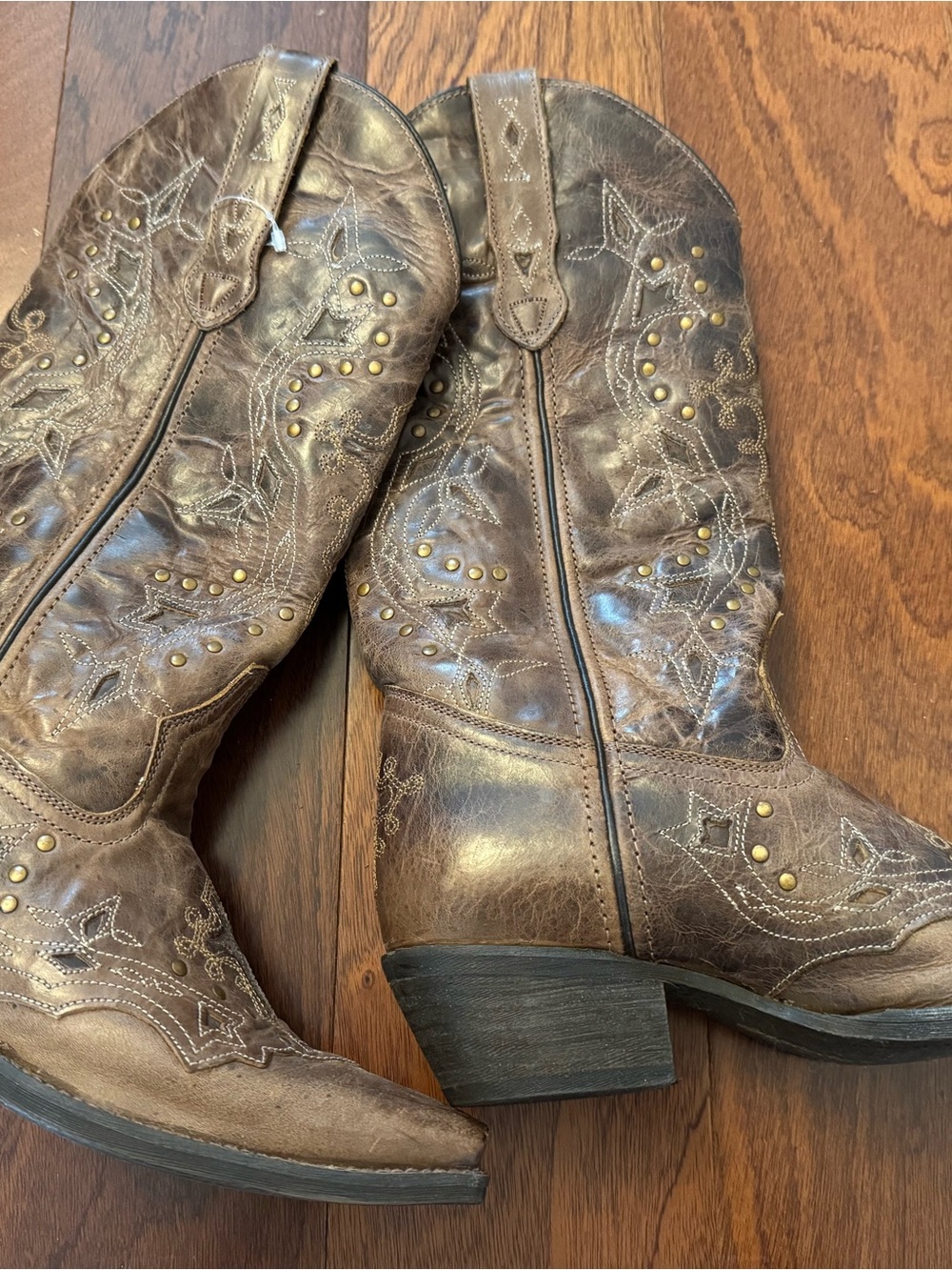 Laredo Brown Studded Western Cowboy Boots Brand New 7.5